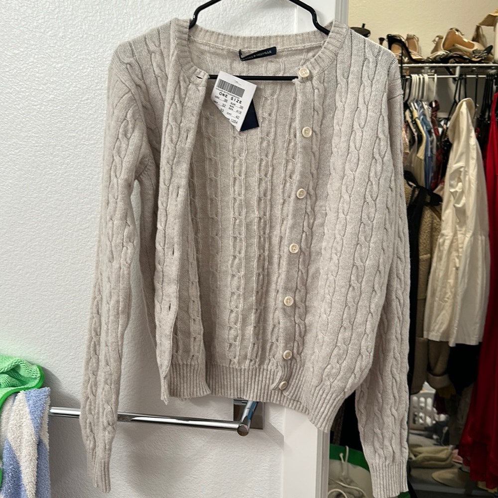 Brandy Melville Oatmeal Cardigan